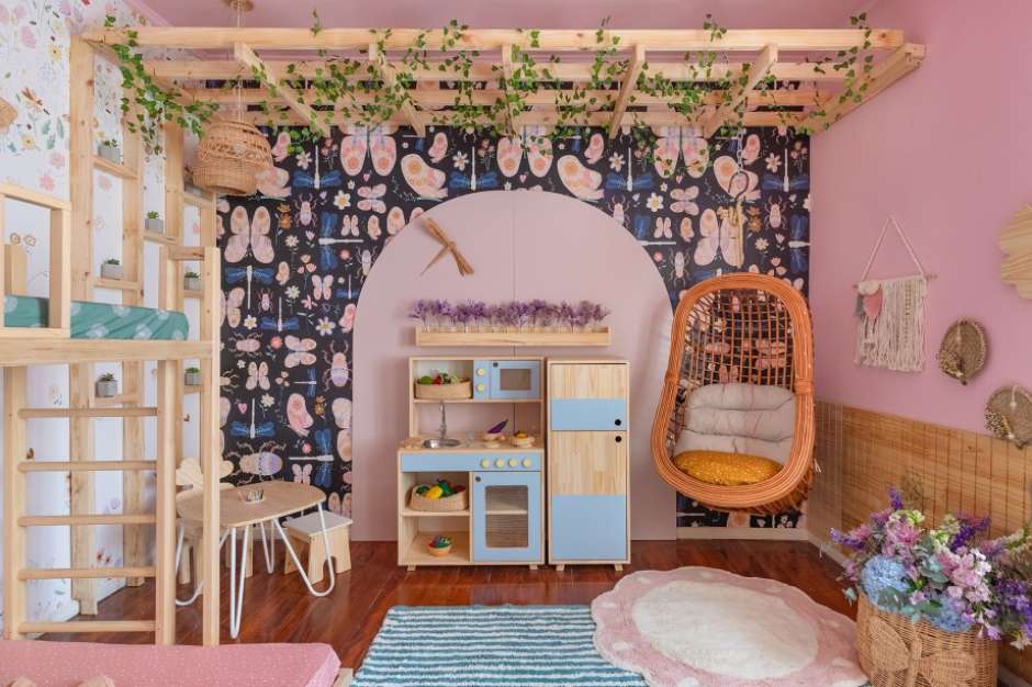 A Natureza Entra em Cena: Decoração de Quarto Infantil com Decoração Botânica - detalhe