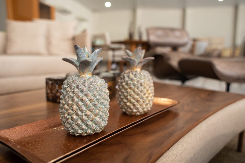 Escolha objetos de decoração que tenham ...