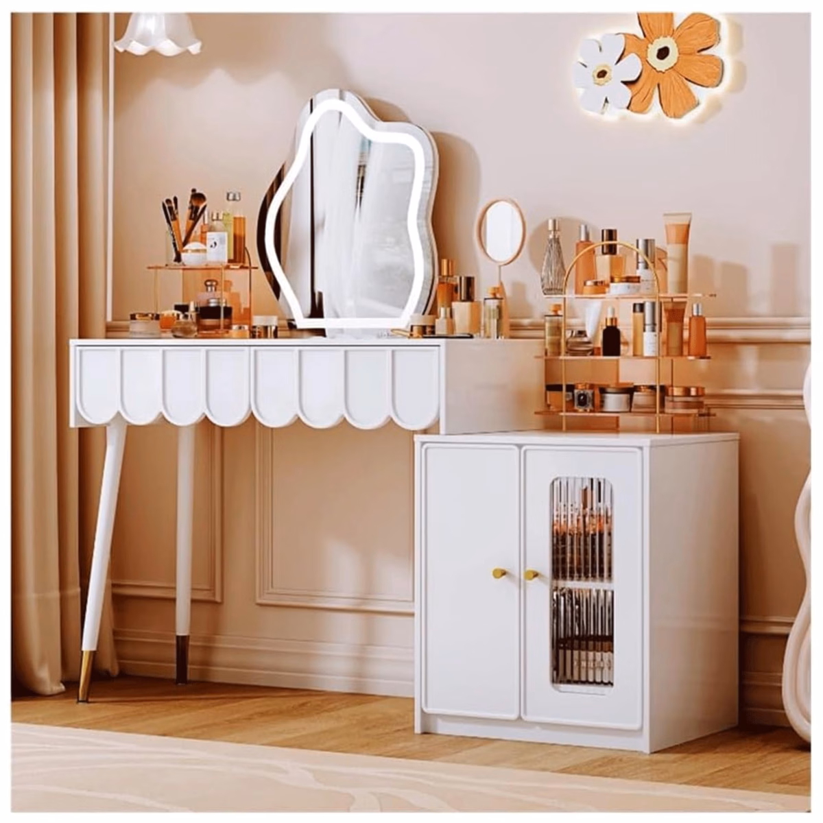 Penteadeira Camarim Estilo Provençal: Romantismo e Delicadeza para um Quarto de Princesa - detalhe