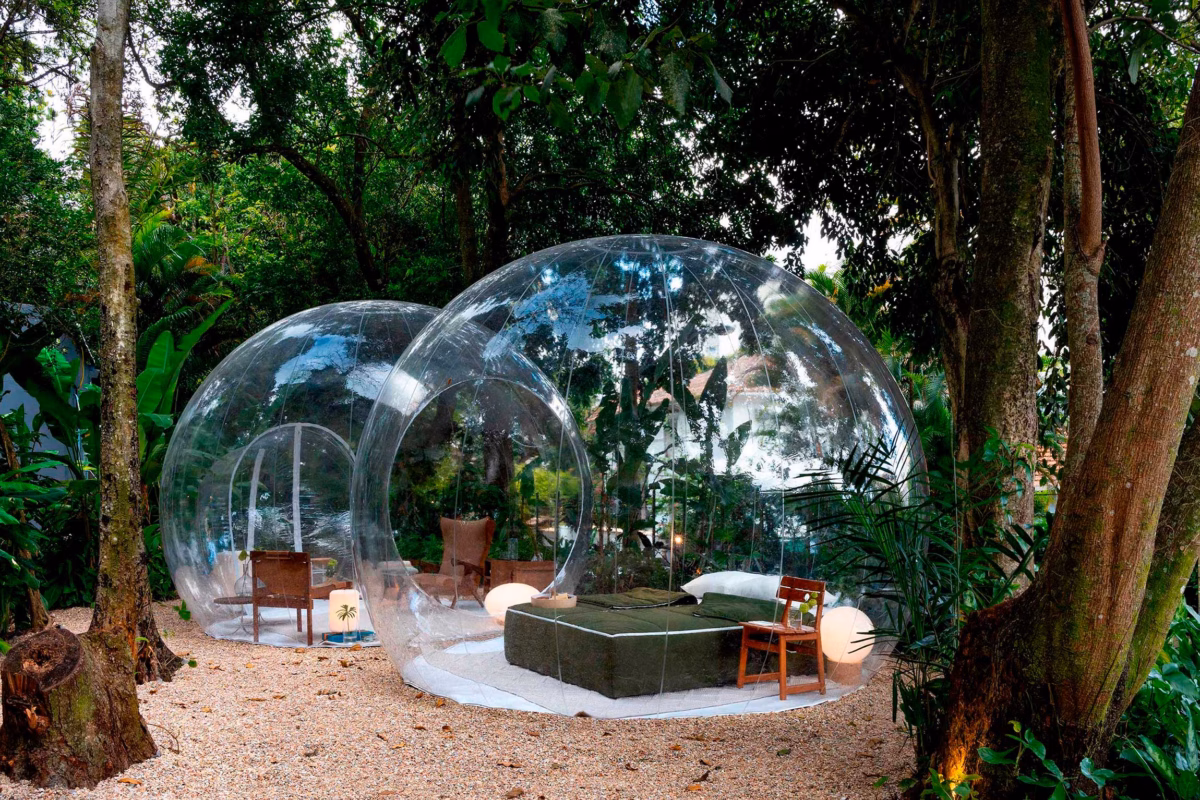 Jardim Secreto com Balanço e Cortina de Trepadeiras - inspiração