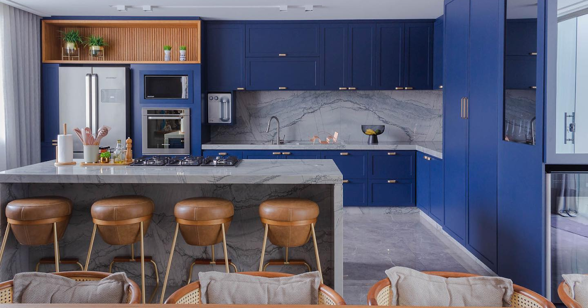 Bancada de Quartzo Azul Stellar com Iluminação LED Embutida - ideia