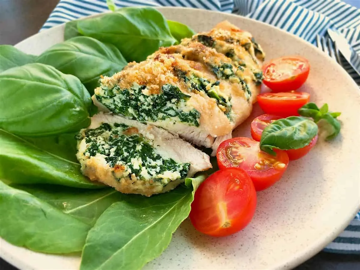 Frango Recheado com Ricota, Espinafre e Tomate Seco - inspiração