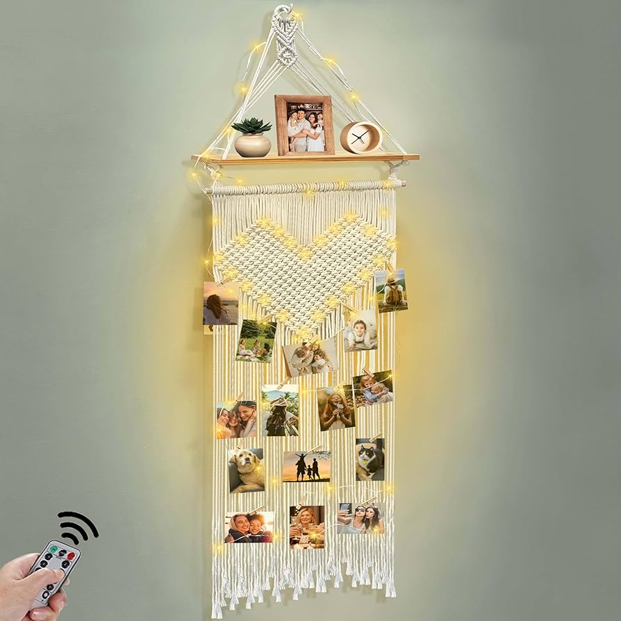 Quadros Suspensos por Cordas: Um Toque Boho e Despojado - inspiração