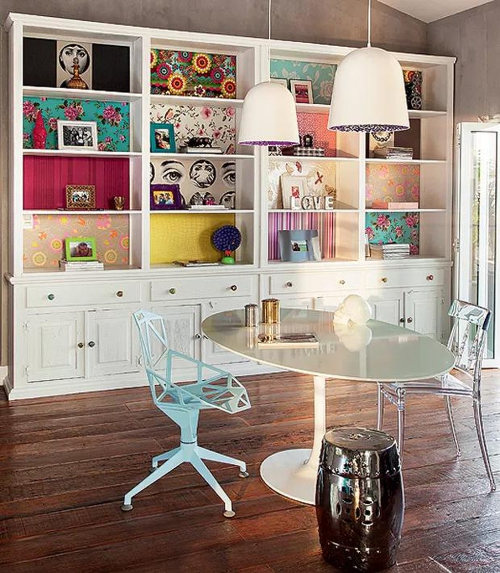 Estante com Textura: Aplique Papel de Parede - detalhe