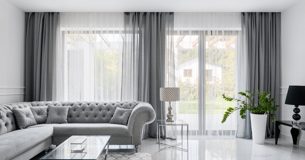 Cortinas com Estampa Geométrica Minimalista: Design Contemporâneo - inspiração