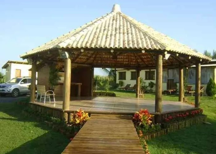Quiosque de Bambu e Detalhes Naturais: Tropical e Relaxante - ideia