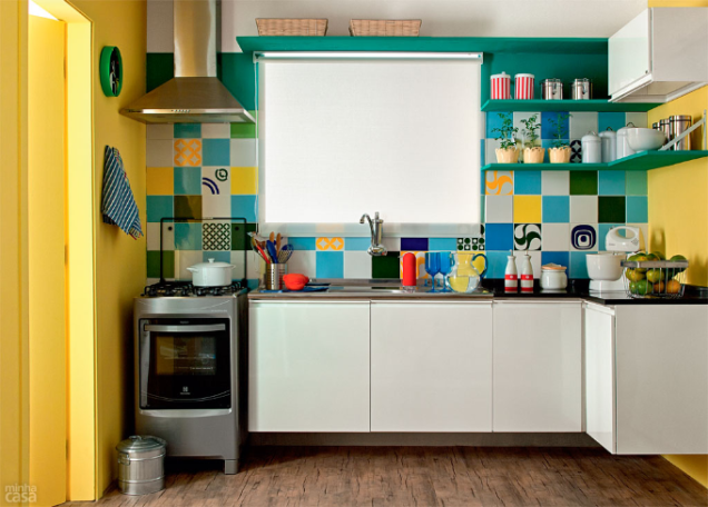 Cozinha Amarela e Azul Turquesa: Uma Combinação Ousada e Cheia de Vida - ideia