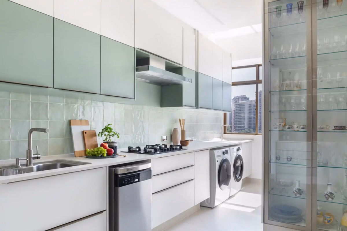 Soluções Criativas com Plantas: Um Jardim Vertical na Sua Cozinha/Lavanderia - inspiração