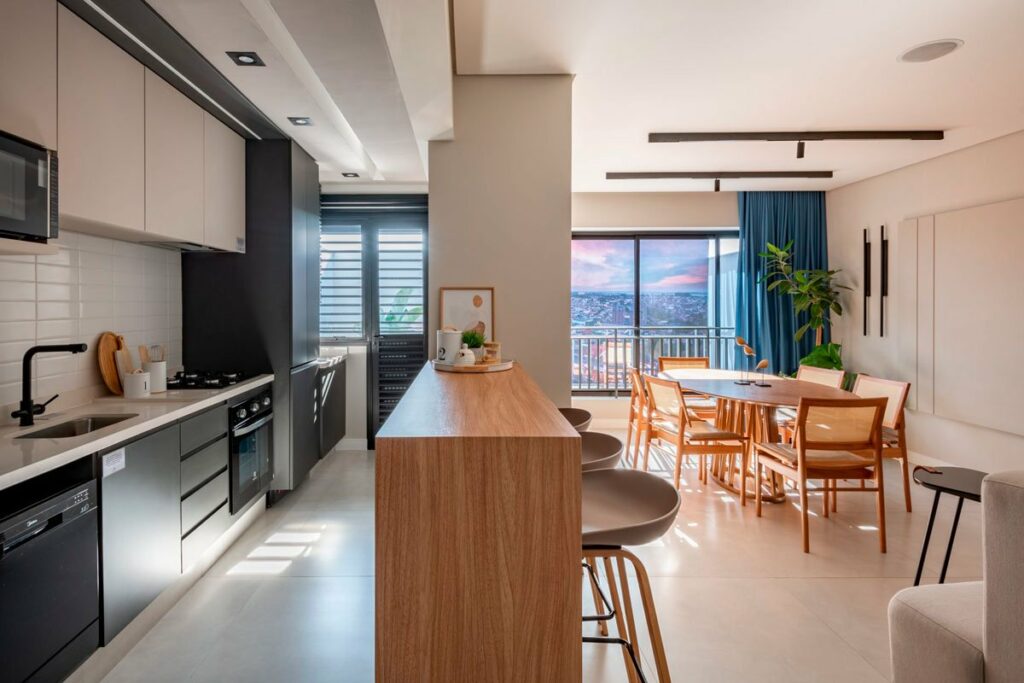 Cozinha Planejada com Iluminação LED Estratégica: Um Toque Moderno e Aconchegante - ideia