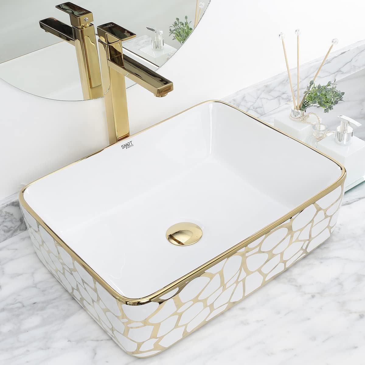 Cuba de Apoio com Detalhes em Dourado: Luxo e Sofisticação - detalhe