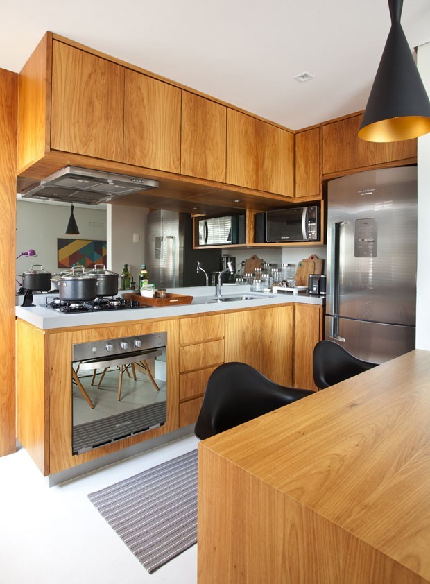 Cozinha Aconchegante com Detalhes em Madeira - detalhe