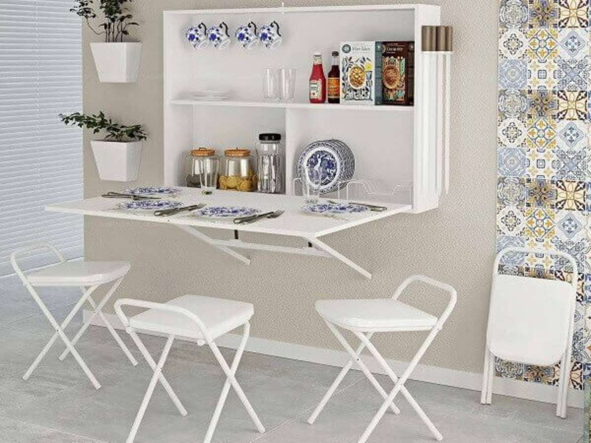 Mesa Suspensa Dobrável: Liberdade e Leveza! - detalhe