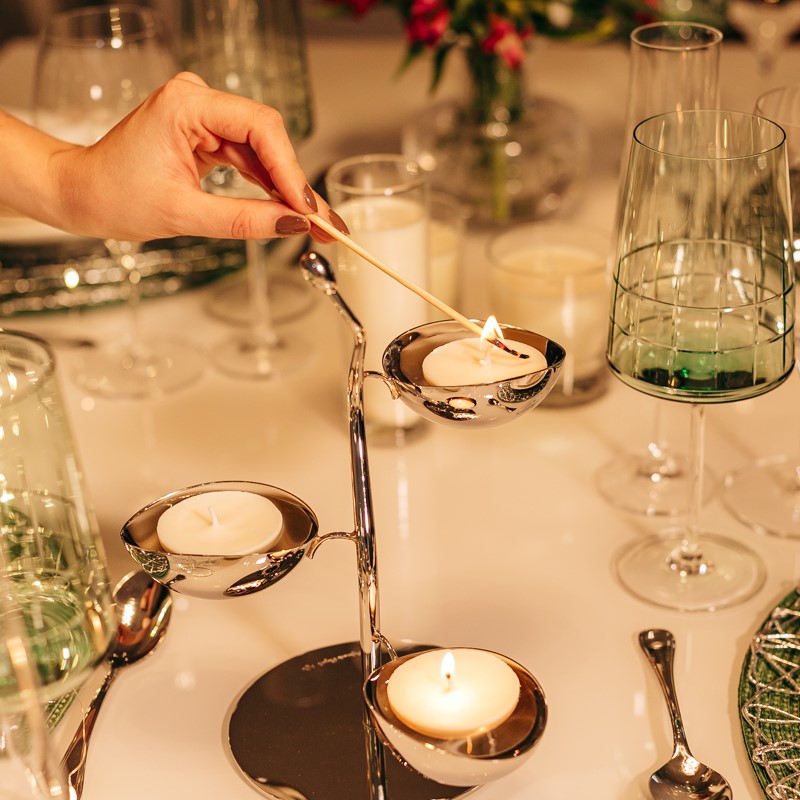 À Luz de Velas Flutuantes - inspiração