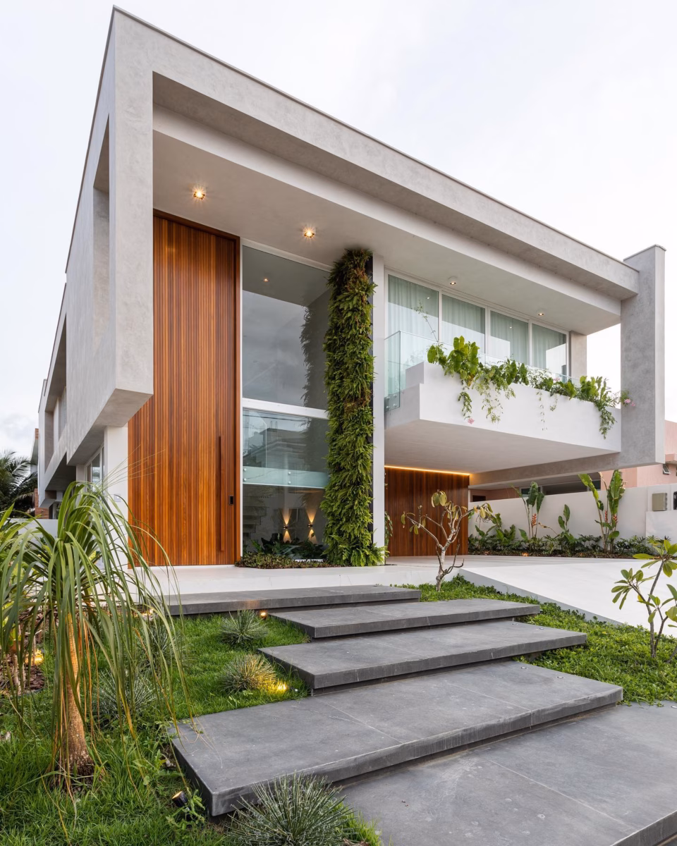 Paisagismo Minimalista com Pedras e Plantas Esculturais - detalhe