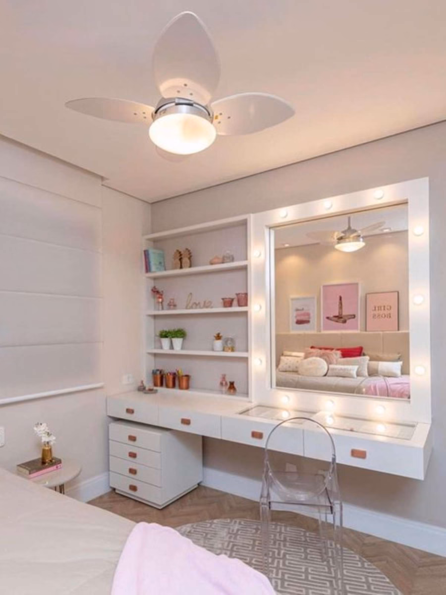 Penteadeira Camarim Suspensa: Elegância e Modernidade que Flutuam no Ambiente - detalhe