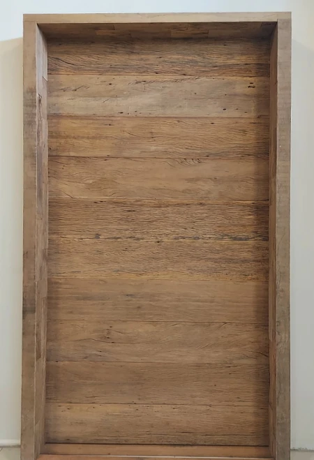 Porta de Demolição com Toque Rústico: História e Personalidade - detalhe