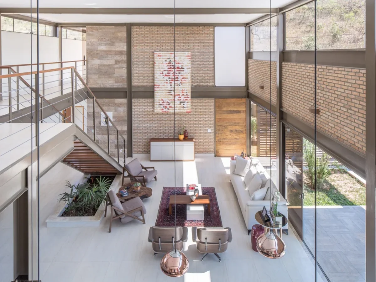 Com Galeria de Arte Vertical: Sua História em Exposição - detalhe