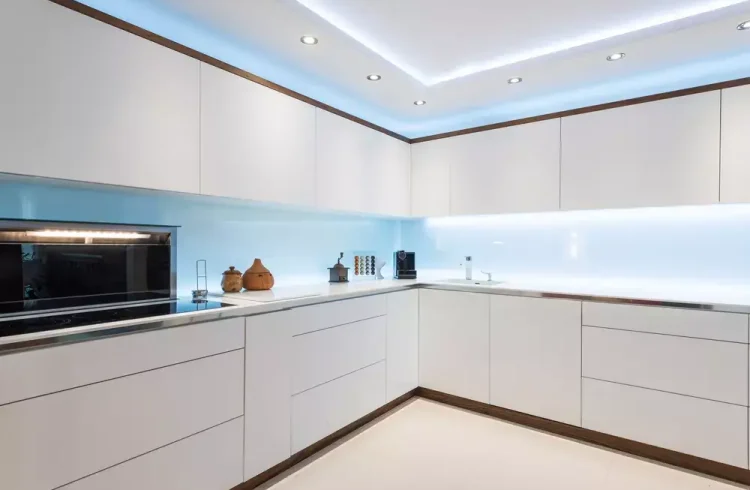 Sanca de Gesso com Detalhes em Madeira: Aconchego e Sofisticação Unidos - inspiração