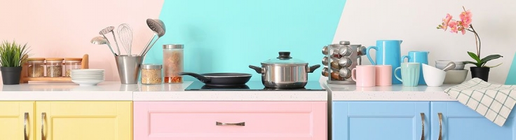 Tons Pastel e Utensílios à Mostra: Delicadeza e Organização - detalhe