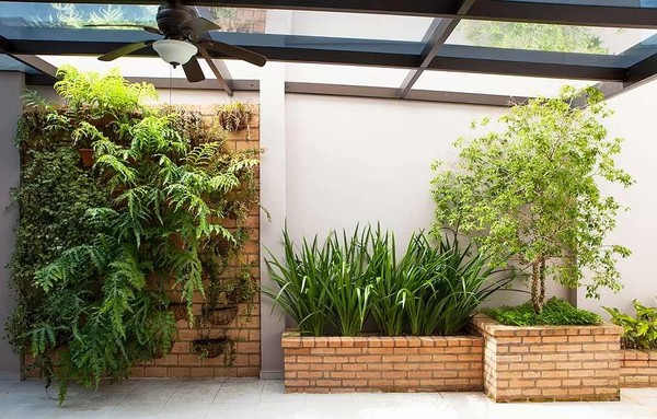 Em um Jardim Vertical Suspenso - ideia