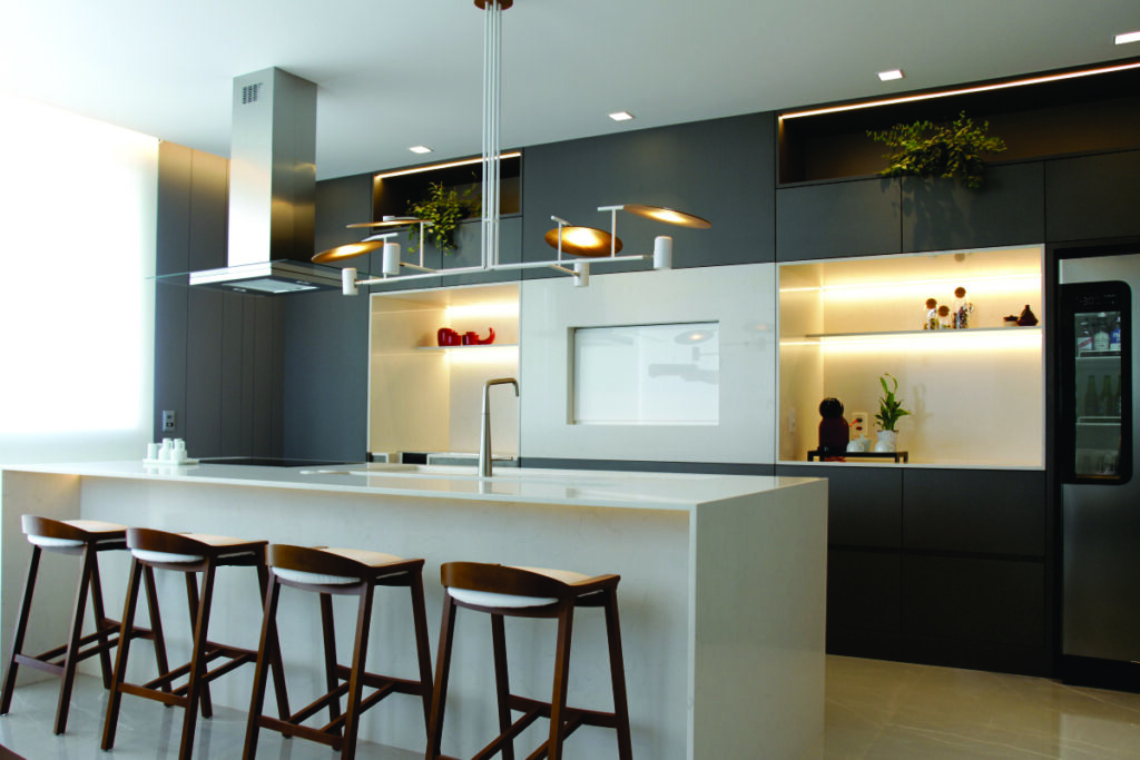 Com Luminárias Pendentes: Iluminação Charmosa e Personalizada - ideia