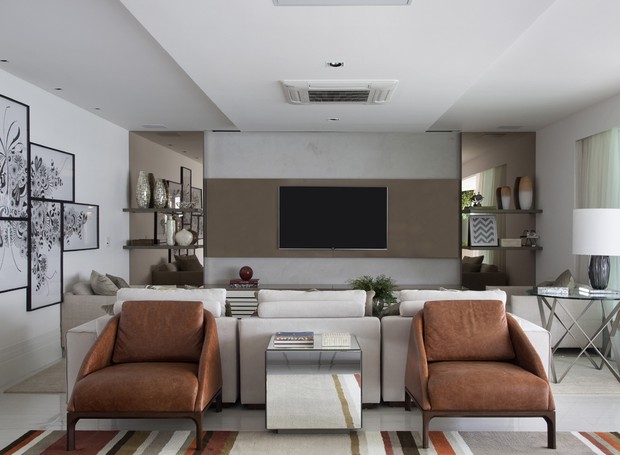 Sala de TV Integrada: Integração Inteligente com Outros Ambientes - inspiração