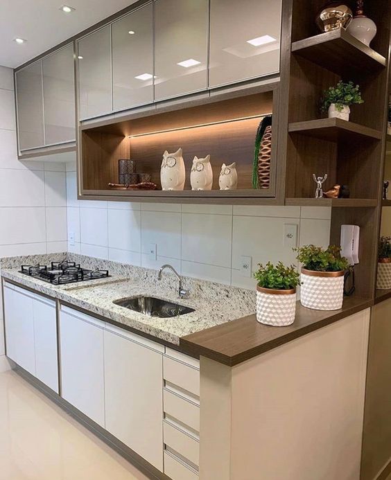 Cozinha Planejada Pequena com Toque Minimalista e Clean - ideia