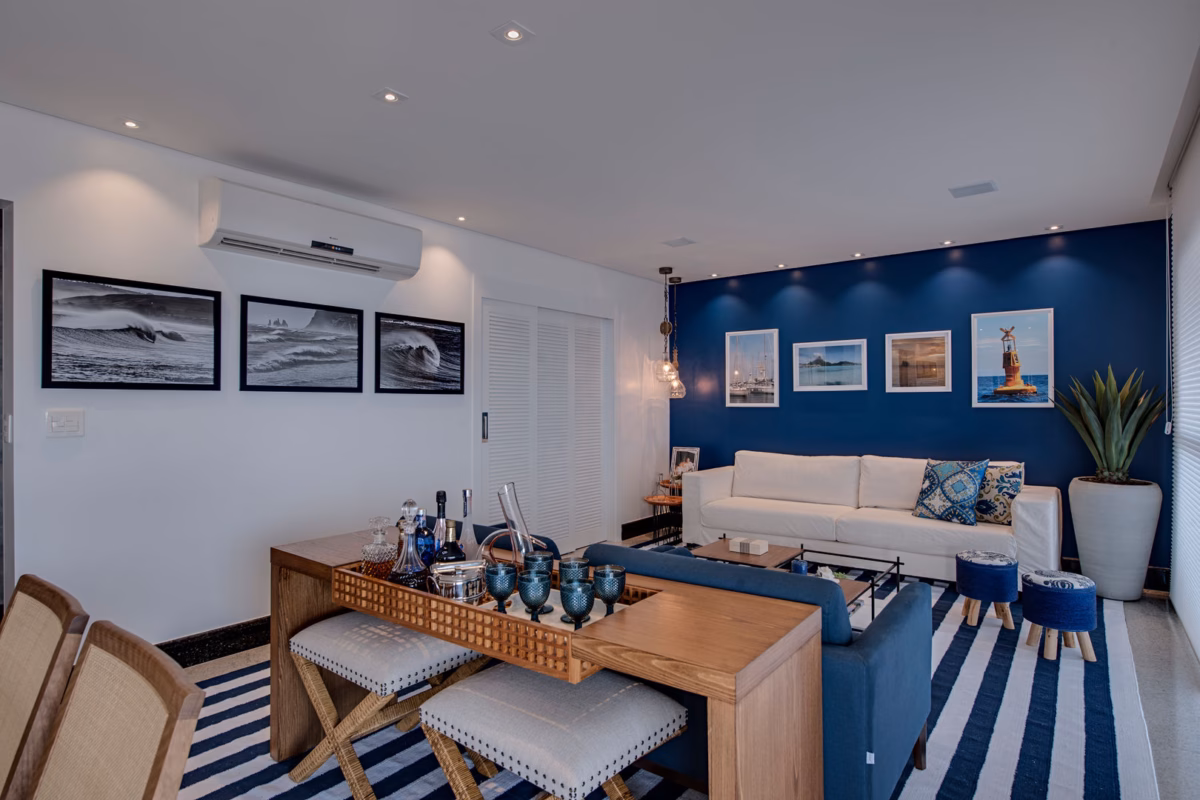 Azul Aquático com Detalhes Navais: Um Toque Litorâneo - detalhe