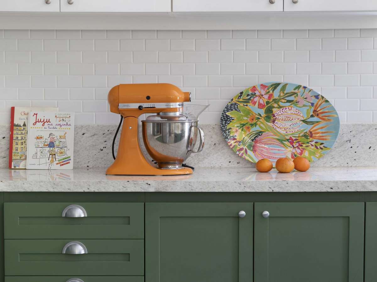 Armários Coloridos: Transforme a Cozinha em um Ambiente Alegre e Moderno - inspiração
