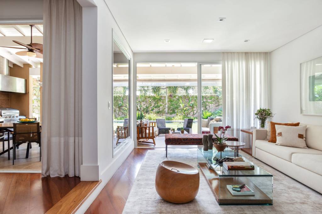 Integração Total: Ambientes Sem Barreiras com o Mesmo Revestimento - inspiração