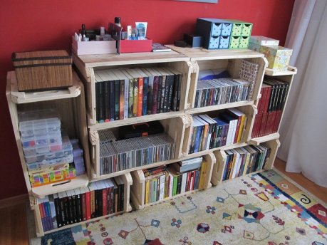 Prateleiras Reutilizadas de Caixotes de Feira: Sustentabilidade com Estilo - ideia