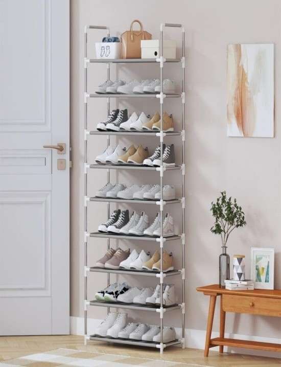 Sapateira Vertical Espelhada: Elegância e Amplitude em Ambientes Compactos - ideia