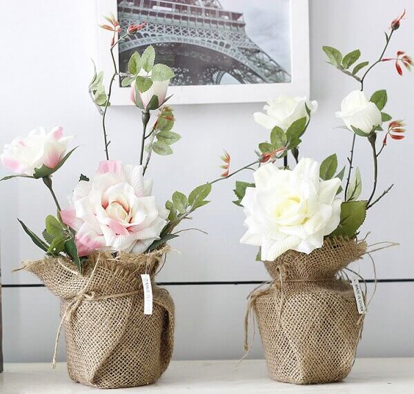 Aconchego Natural: Decore com Plantas Artificiais em Vasos de Cerâmica Artesanais - detalhe