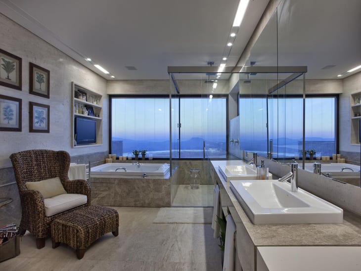 Banheiro Grande com Toques de Spa: Relaxamento Total - ideia