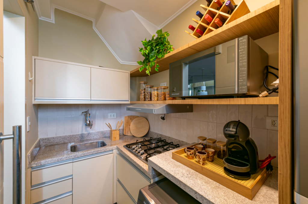 Plantinhas na Janela: Natureza e Frescor na Cozinha! - ideia