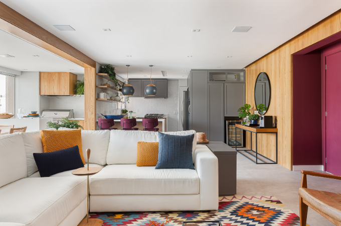 Sala de Estar Vibrante com Mix de Estampas e Almofadas Coloridas - ideia