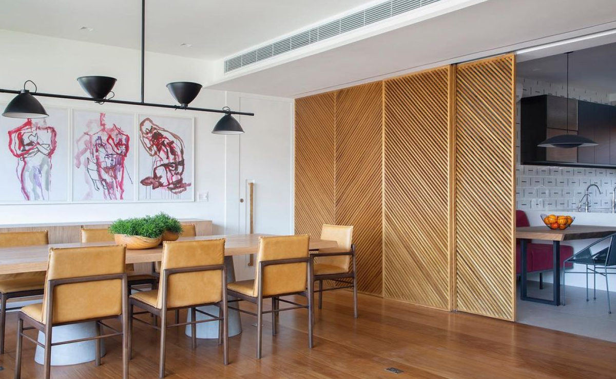 Porta de Correr Espelhada: Ampliando Ambientes com Elegância - ideia