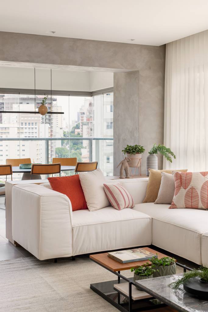 Aconchego Tátil: Sala de Estar com Mantas e Almofadas de Tricô - ideia