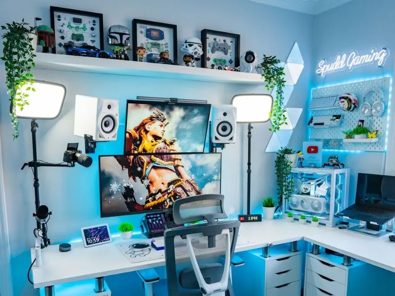 Cantinho Gamer: Sala de TV Decorada com Neon, LEDs e Estilo Retrô - ideia