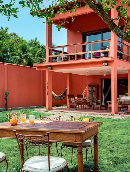 Vibrância Tropical: Cores Quentes e Alegres para uma Casa Radiante - ideia