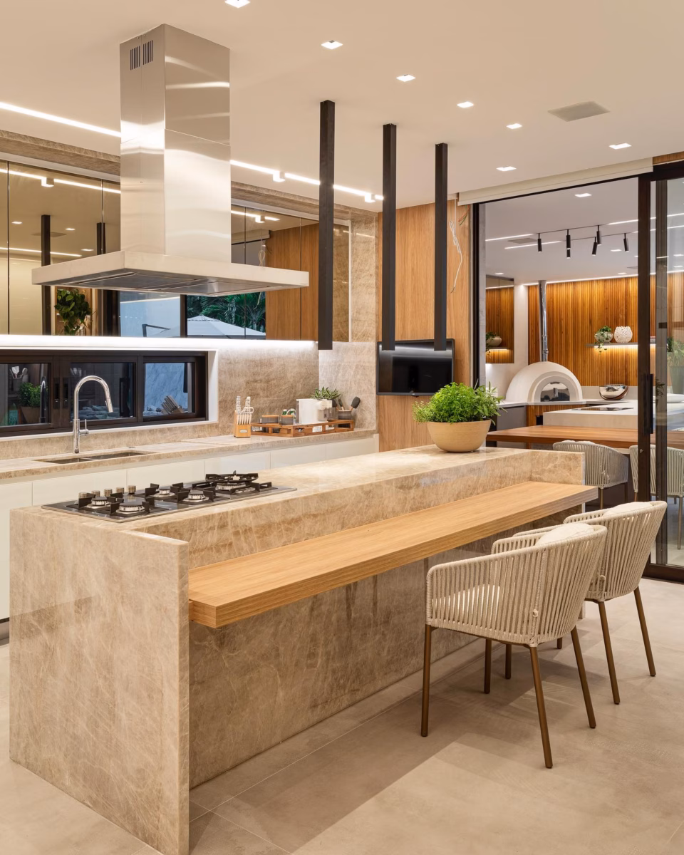 Ilhas com Tampo de Quartzo e Detalhes em Cobre: Luxo e Brilho na Medida Certa - ideia