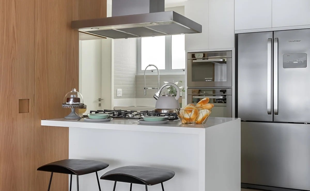 Cozinha Planejada com Bancada Estendida: Integração e Funcionalidade em Dobro - ideia