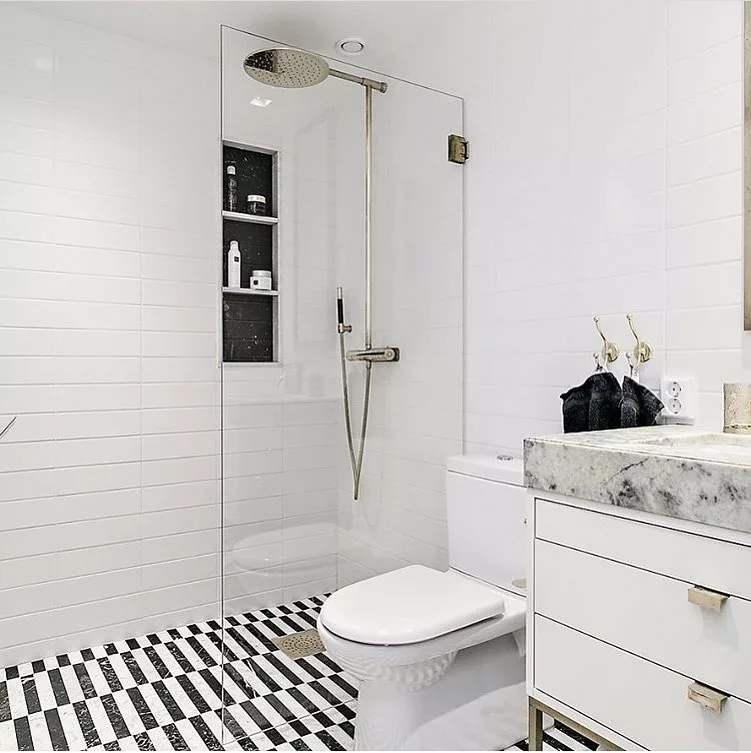 Elegância em Preto e Branco: Atemporalidade com porcelanato geométrico - ideia