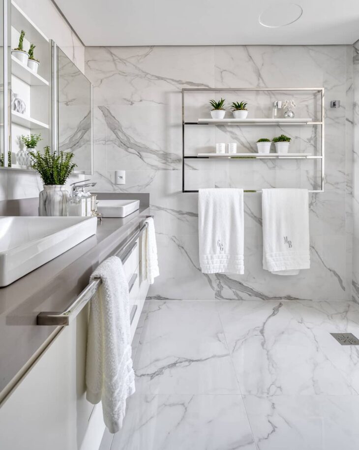 Elegância Atemporal: Revestimento Marmorizado em Grandes Formatos - inspiração