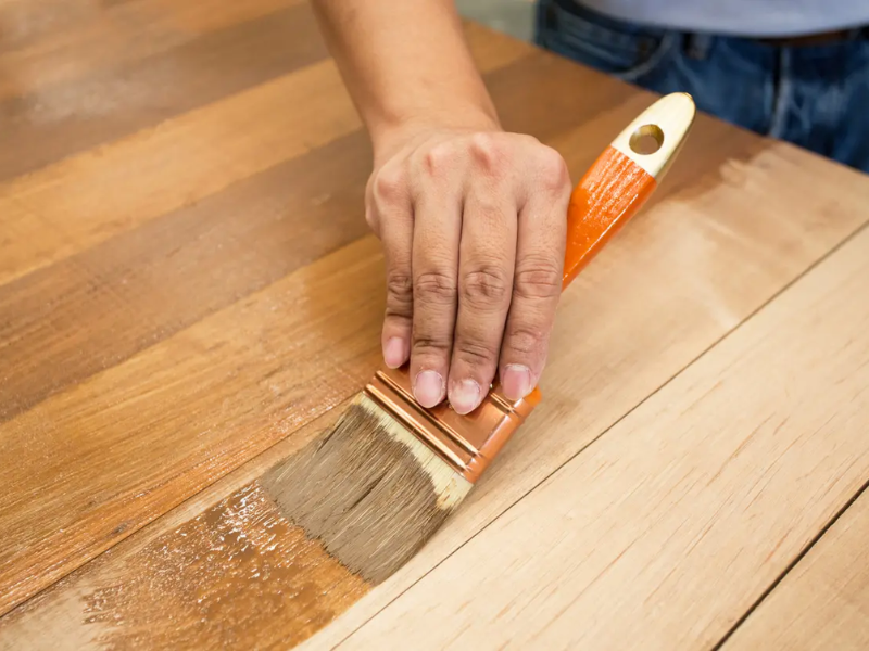 Verniz Acetinado em Painéis: Sofisticação Minimalista - inspiração