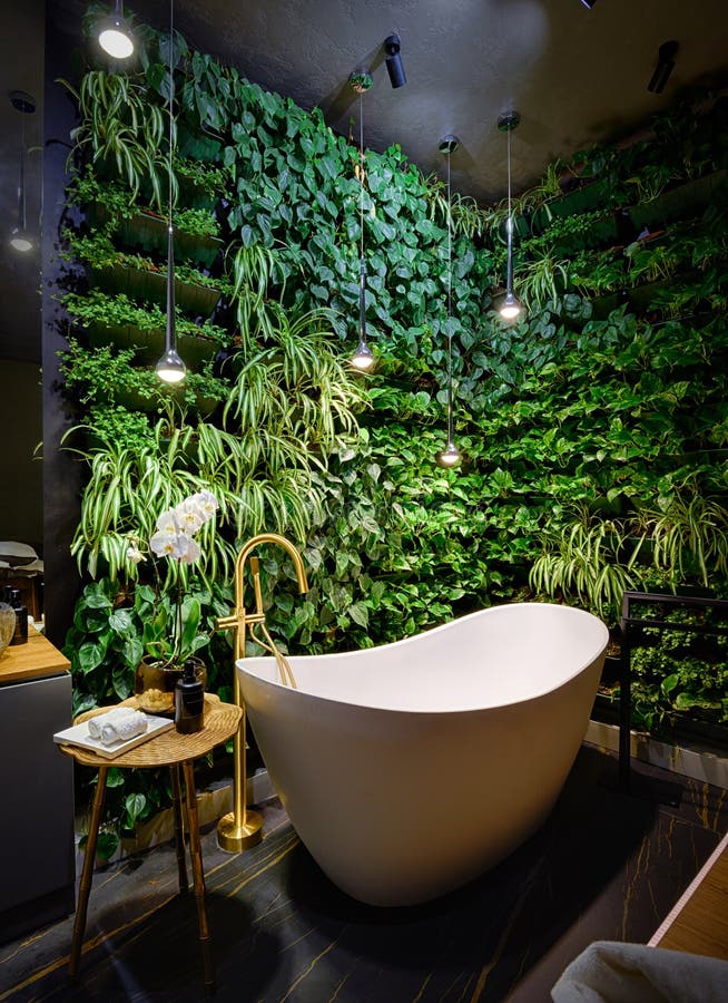 Banheira de Imersão e Jardim Vertical: Natureza Dentro de Casa - detalhe