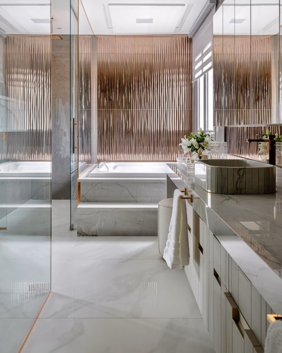 Metais Rosé Gold e Detalhes em Mármore - detalhe