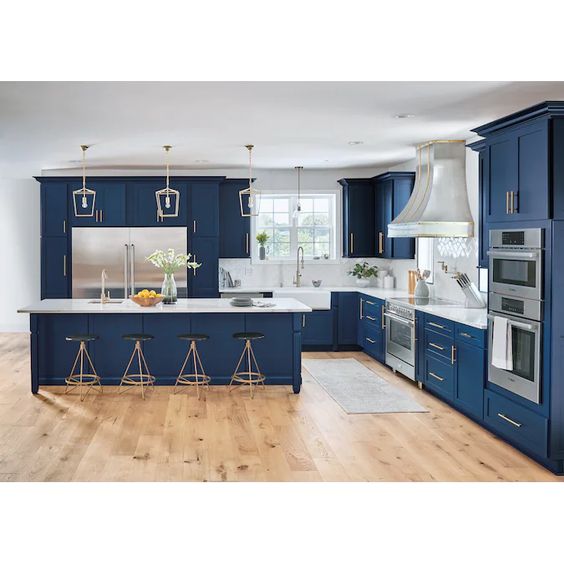 Marinho Sofisticado com Bancada de Quartzo Branco: Elegância Atemporal - ideia