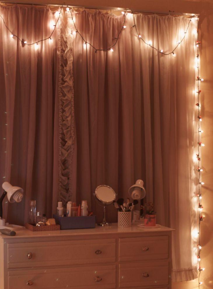 Decoração Charmosa com Pisca-Pisca e Fotos na Parede - detalhe