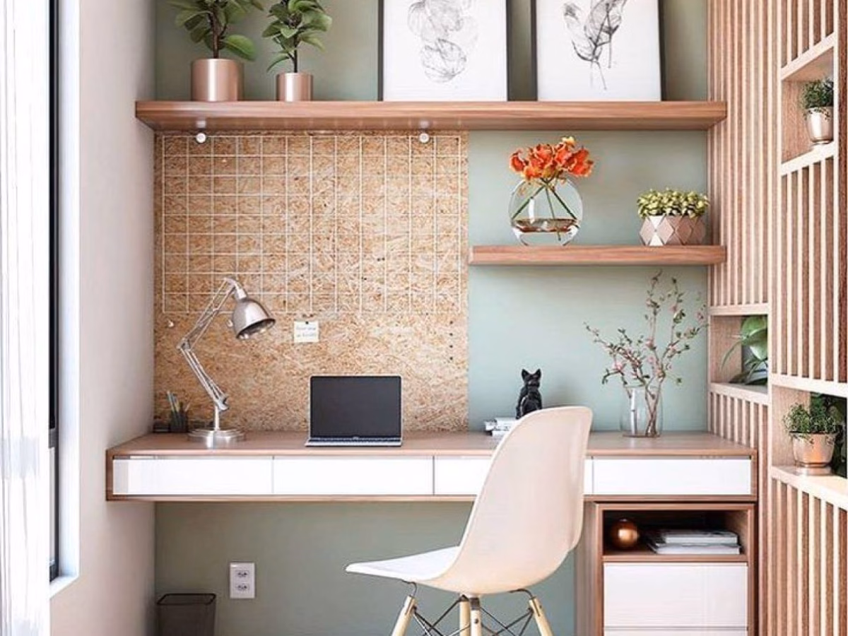 Home Office Vibrante com Cores Alegres e Otimistas - ideia